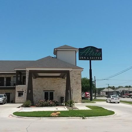 Atria Inn & Suites Three Rivers Экстерьер фото