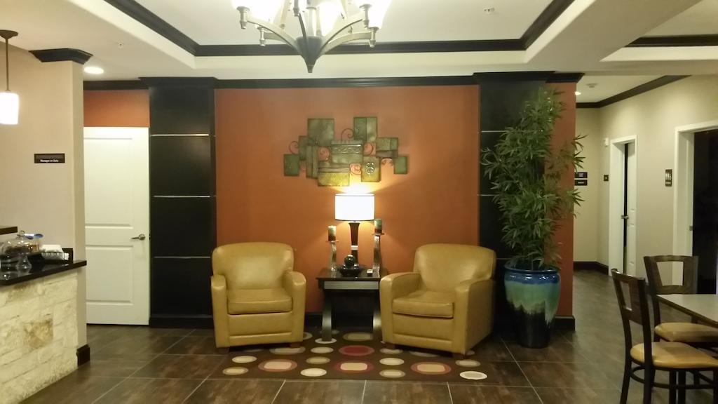 Atria Inn & Suites Three Rivers Экстерьер фото