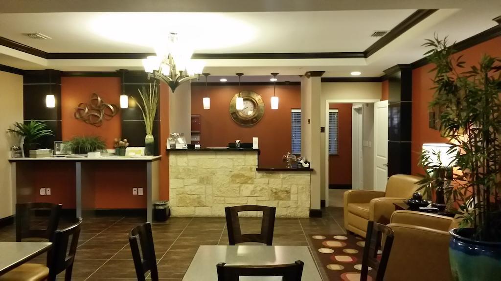 Atria Inn & Suites Three Rivers Экстерьер фото